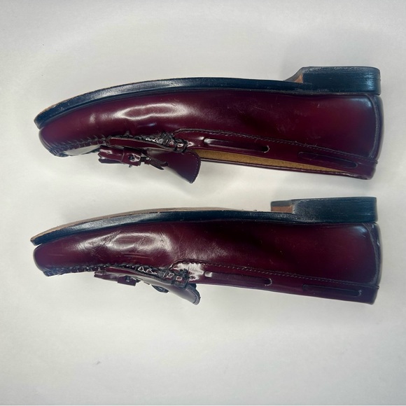 G.H. Bass Weejuns Burgundy Wine Leather Loafers, 8 - Picture 4 of 13